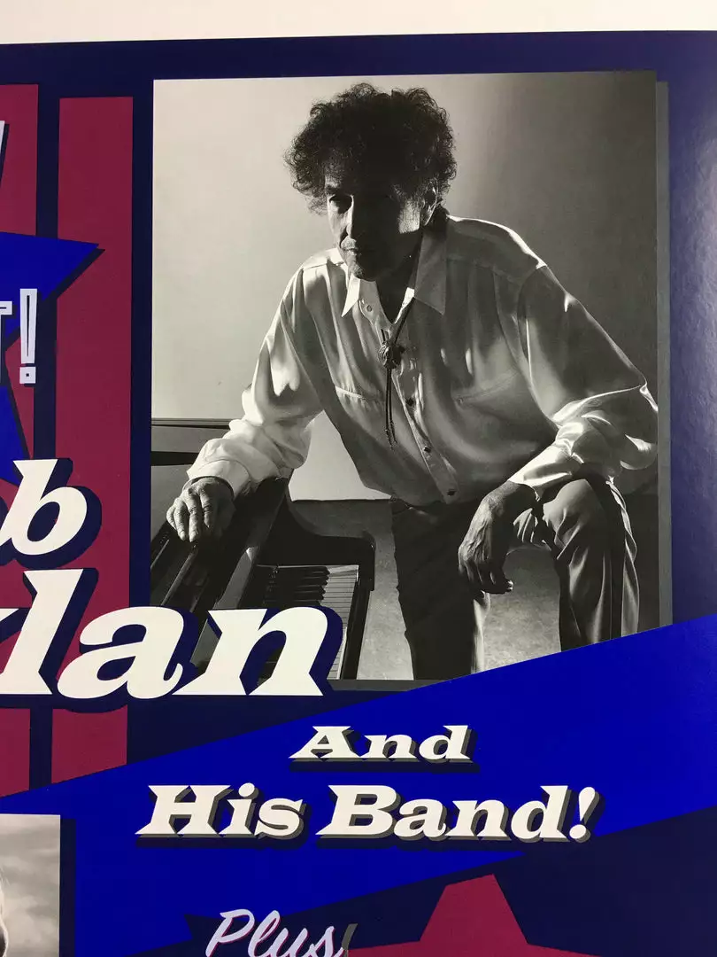 Bob Dylan - 2017 Geoff Gans Poster Chicago Wintrust Arena RED Chicago, IL 4 Bob Dylan - 2017 Geoff Gans Poster Chicago Wintrust Arena RED Chicago, IL