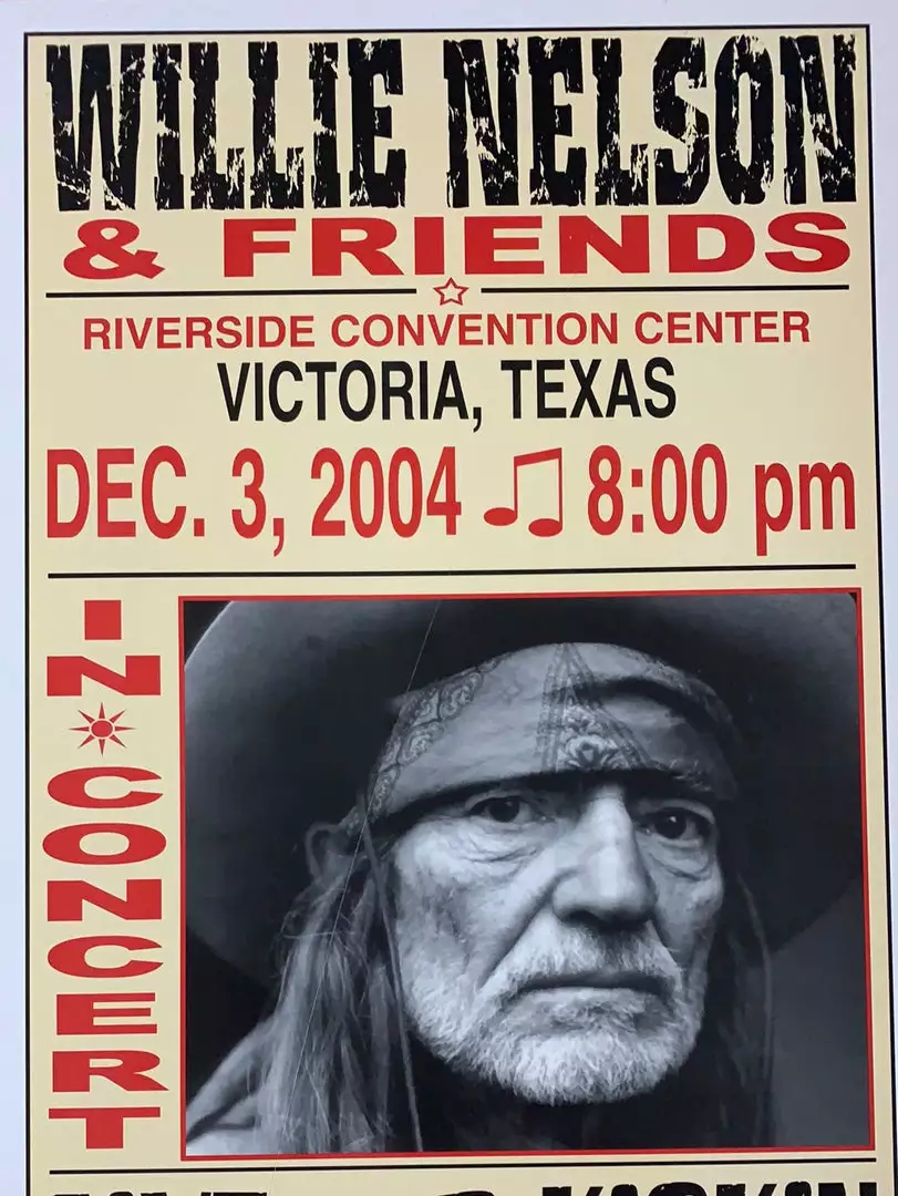 Willie Nelson - 2004 Franks Brothers 12/3 Poster Victoria, TX (damaged) 3 Willie Nelson - 2004 Franks Brothers 12/3 Poster Victoria, TX (damaged)