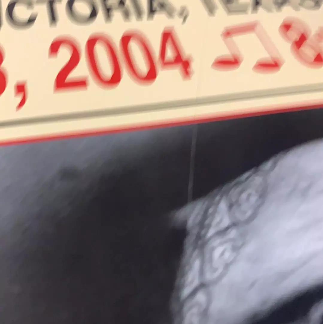 Willie Nelson - 2004 Franks Brothers 12/3 Poster Victoria, TX (damaged) 5 Willie Nelson - 2004 Franks Brothers 12/3 Poster Victoria, TX (damaged)