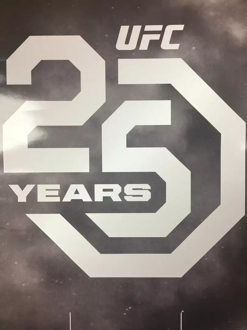 Sold Out Posters UFC 25 Years - 2017 Poster UFC 220, 221, 222 4 Sold Out Posters UFC 25 Years - 2017 Poster UFC 220, 221, 222